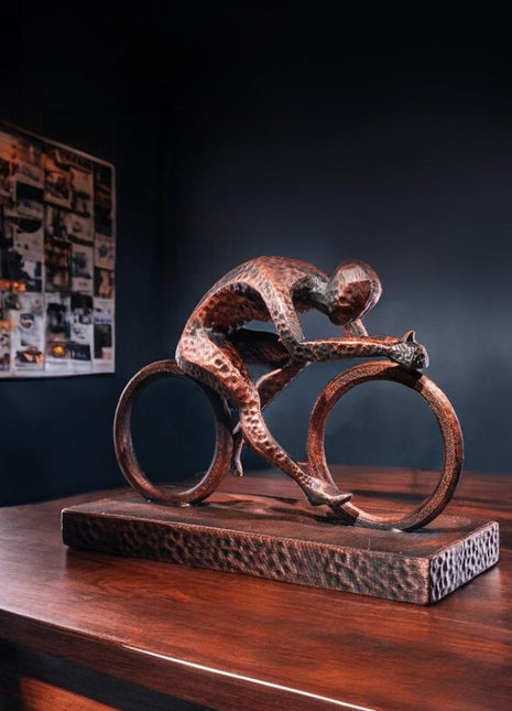 Athletic Motion Sculpture, 3D Printed Sports Art Decor, Modern Athlete Figure for Home Gym or Office, Unique Sports Gift
